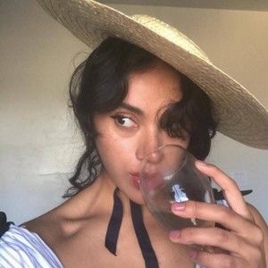 Meet your Posher, Lee